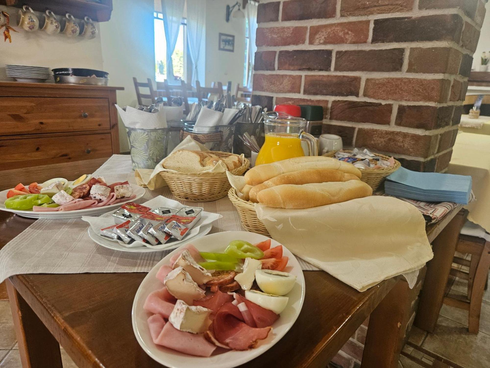 St. Florian Restaurant & Pension Vrakúň Εξωτερικό φωτογραφία