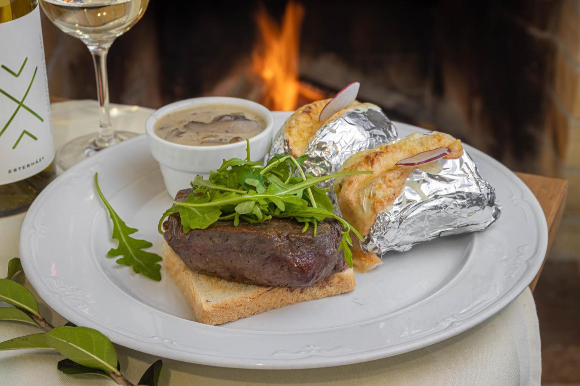 St. Florian Restaurant & Pension Vrakúň Εξωτερικό φωτογραφία